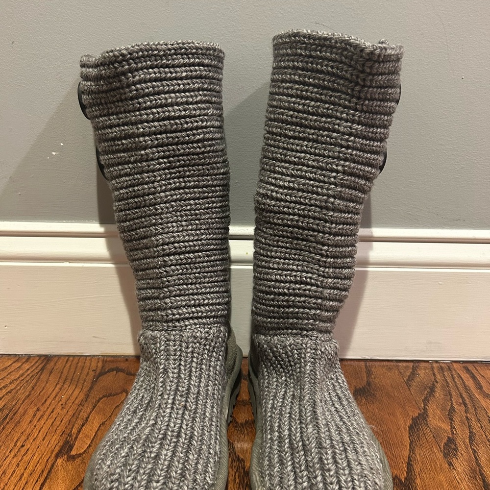 UGG Gray Knitted Kid’s Boots